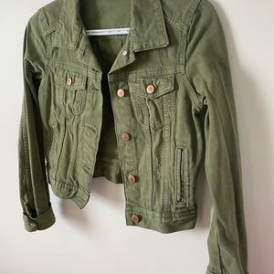 H&M CROPPED ARMY GREEN DENIM JACKET